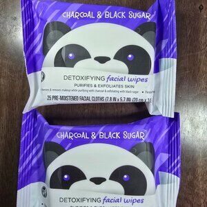 2 Lot - CVS Health Charcoal & Black Sugar Detoxifying Facial Wipes